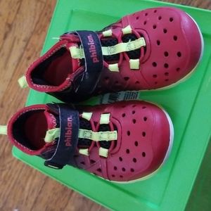 Stride Rite Phibian Size 6 Shoes
